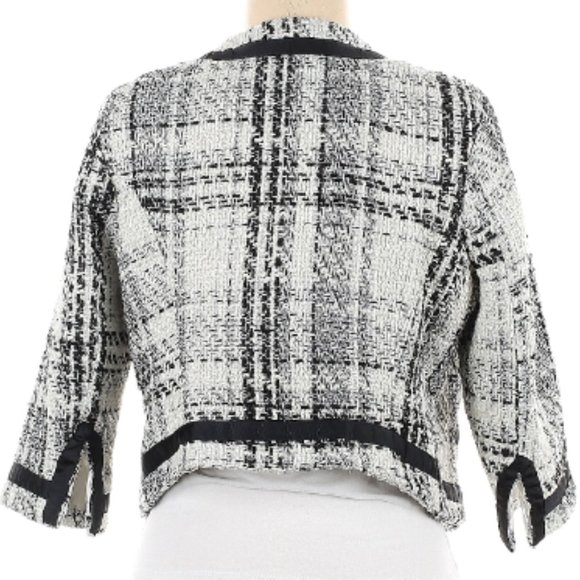 LUXE by Arden B. Plaid Jacket. - Picture 2 of 2